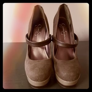 Jessica Simpson platform Mary Jane's